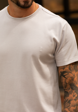 Carregar imagem no visualizador da galeria, T-SHIRT FAVO CINZA