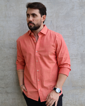 Carregar imagem no visualizador da galeria, CAMISA SLIM FIO 60 SLUB M/L