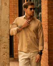 Carregar imagem no visualizador da galeria, CAMISA SLIM LEVON ALG. LINHO M/L