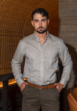 Carregar imagem no visualizador da galeria, CAMISA SLIM BIARRITZ FIO 60 M/L VERDE