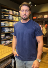 Carregar imagem no visualizador da galeria, T-SHIRT FAVO VIVANT MARINHO