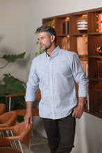 Carregar imagem no visualizador da galeria, CAMISA SLIM BIARRITIZ LIST. FIO 60 M/L