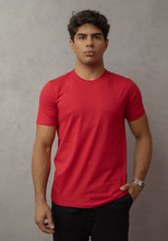Carregar imagem no visualizador da galeria, CAMISETA GOLA REDONDA VERMELHA
