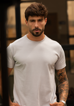 Carregar imagem no visualizador da galeria, T-SHIRT FAVO CINZA
