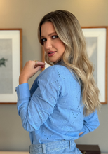 Carregar imagem no visualizador da galeria, CAMISETE FEMININO LAISE AZUL
