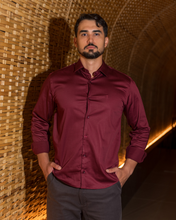 Carregar imagem no visualizador da galeria, CAMISA SLIM FIT SATIN M/L
