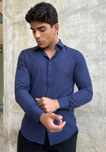 Carregar imagem no visualizador da galeria, CAMISA SLIM TECNO M/L
