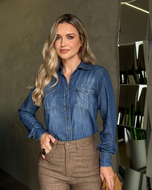 CAMISETE JEANS FEMININO C/BOLSOS M/L